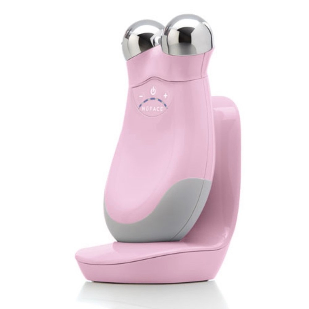 NuFace sculpting tool